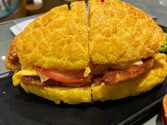 菠萝鸡扒包-大头力茶餐厅(花都融创茂店)