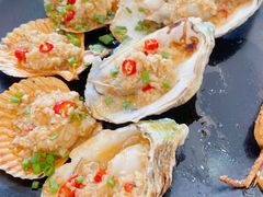 -覃记海鲜美食餐厅