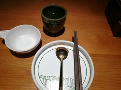 餐具摆设-云海肴·汽锅鸡·云南菜(高德置地店)