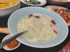 -川流不息·地道川菜·小龙虾(新松江路店)