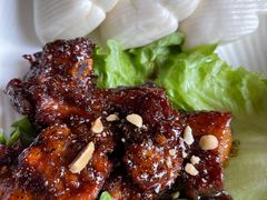 果木烤肉-河畔春天时尚餐厅