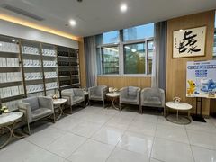 -上海仁爱医院口腔科 · 种植