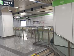 -近江(地铁站)
