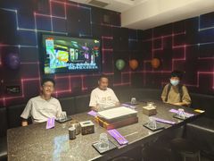 -冰城小镇音乐串吧·聚会餐厅(百子湾店)
