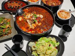 -本来精品川菜(嘉里中心店)