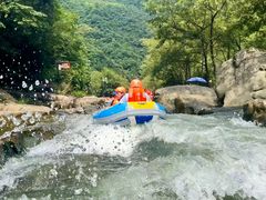 -雅鲁激流探险漂流