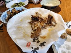 -头上红煨盐鸡·非遗院子餐厅