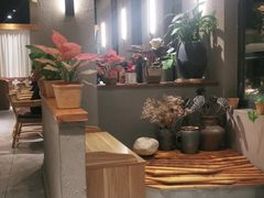 -墨居上隐·院子里火锅(峨眉店)