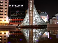 -六合夜市