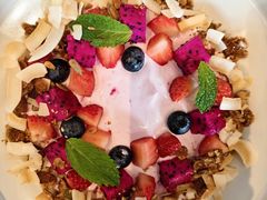 多重莓果花青酸奶碗-Wagas沃歌斯(富力广场店)