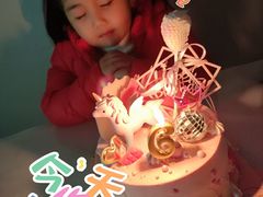 -Whisper studio薇语花艺烘焙工作室