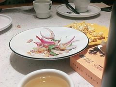 -江渔儿酸菜鱼·拔草餐厅(虎门君乐汇店)