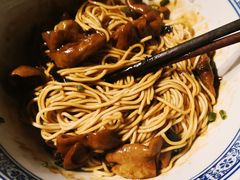 大肠面-沪西老弄堂面馆(定西路店)