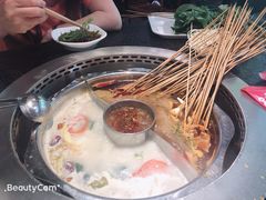 -佰人王串串香火锅(洋珠巷店)