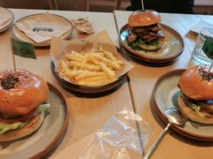 -龙治汉堡(中华城店)