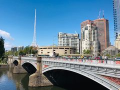 -墨尔本滨海港区