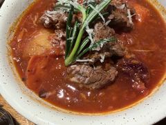 罗马红酒炖牛肉配自制吐司条-JINNS锦时 steak&pizza(浸信会礼拜堂旧址店)