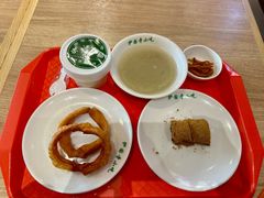 -护国寺小吃店(红莲南路店)