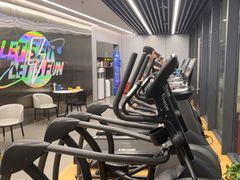 -乐刻健身(红山6979店)