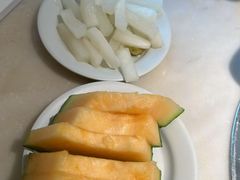 -左庭右院鲜牛肉火锅(浦江欢乐颂店)