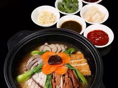 卤煮火锅-到家尝北京菜(西坝河店)