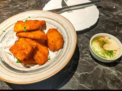 -LESCEDARS Brasserie Bistro香柏树