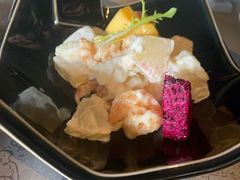 菠萝虾球-穹六人间 people 6(岳阳路店)