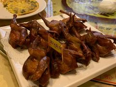 招牌烤乳鸽-石岐佬中山菜馆(张溪店)