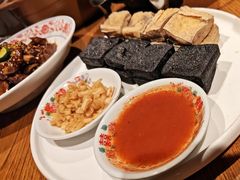 -汉小城·老铫子藕汤·乡野湖北菜(江汉路吉庆街店)