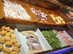 -享遇.锅姥姥牛排海鲜自助(小寨店)