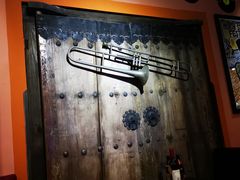 -SISTERS BAR RESTAURANT川意酒馆(嘉善老市H楼店)