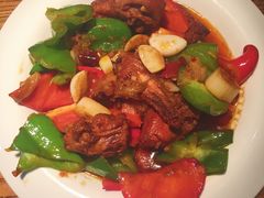 新疆特色大盘鸡-阿里家·新疆烤肉酒場 by MIG