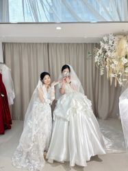 -台湾蔡美月婚纱租赁