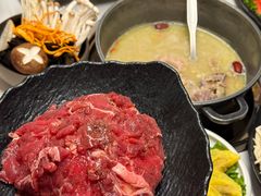 -汤宴·参须肚包鸡(南京路店)