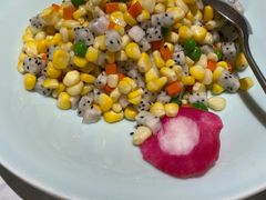 火龙果玉米粒-楚山晓·湖北菜(武汉光谷K11店)
