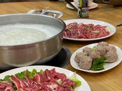 鲜牛展-吉友粥底火锅(方斜路店)