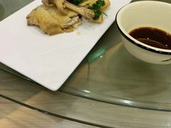 -新天明砂锅鱼头煲