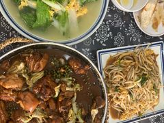 -八两八金·莱芜特色炒鸡(市南漳浦路店)