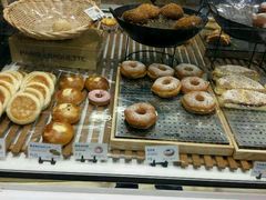 -巴黎贝甜(周浦海印店)