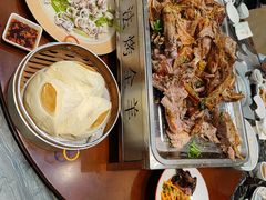 -桃园农庄烤全羊(江秋路店)