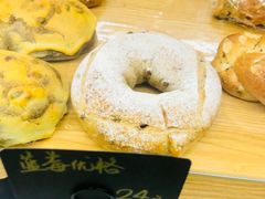 蓝莓芝士-研麦家面包(亚泰华府店)