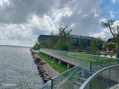 -上海滴水湖皇冠假日酒店