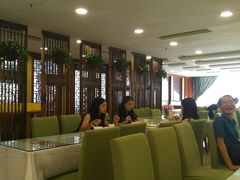 大堂-新梅园不夜粥(龙华店)
