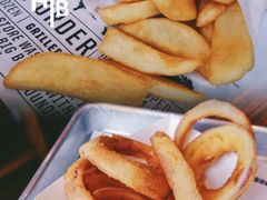 -FATBURGER 特富客汉堡(外交公寓店)