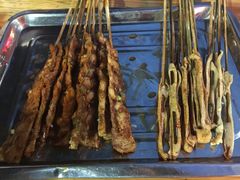 -何师烧烤(龙游路西段店)