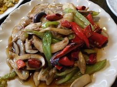 -民食香·腊排骨野生菌美食(木府店)
