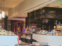 -松咖啡自助餐厅·松北香格里拉