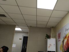 -华莱士·全鸡汉堡(济南大明湖店)