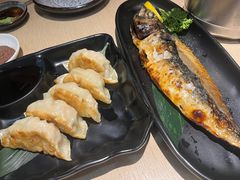 -万岁料理回转寿司(华贸店)