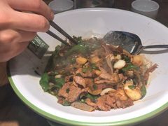 -费大厨辣椒炒肉(万家丽一店)